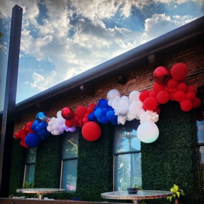 PARTY BALLOONS BY Q GARLAND