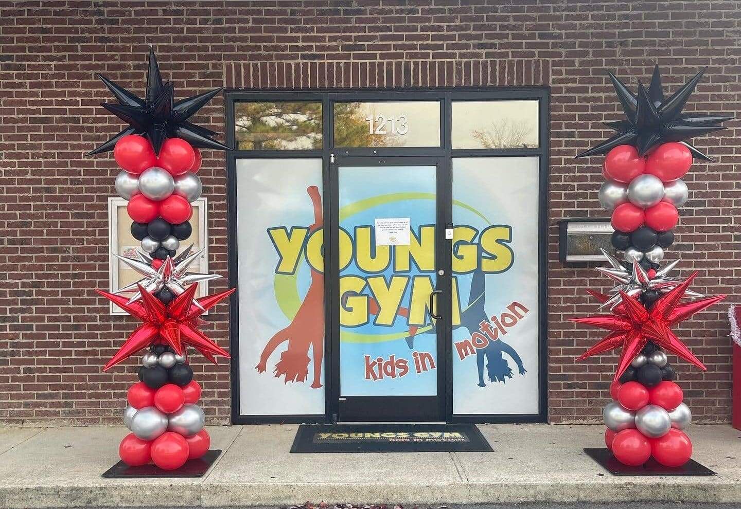 Custom Balloon Column - PARTY BALLOONS BY Q