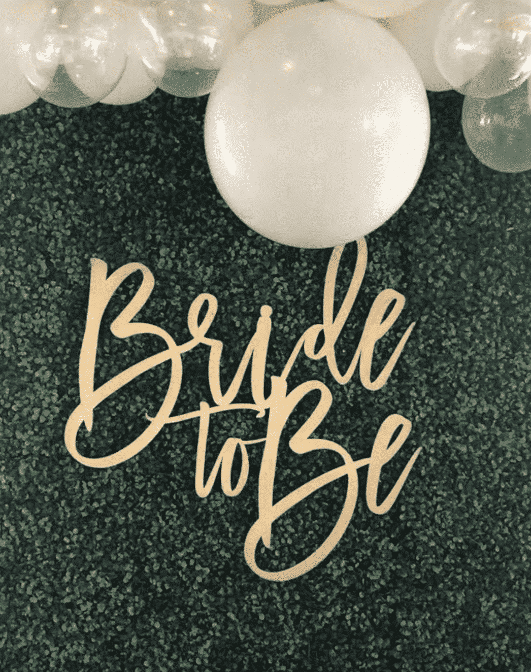 bride to be sign in gold
