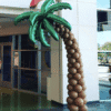 palm tree balloon sculpture