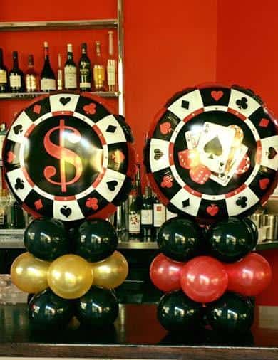 Alternative view of Casino Chip Balloon Centerpiece