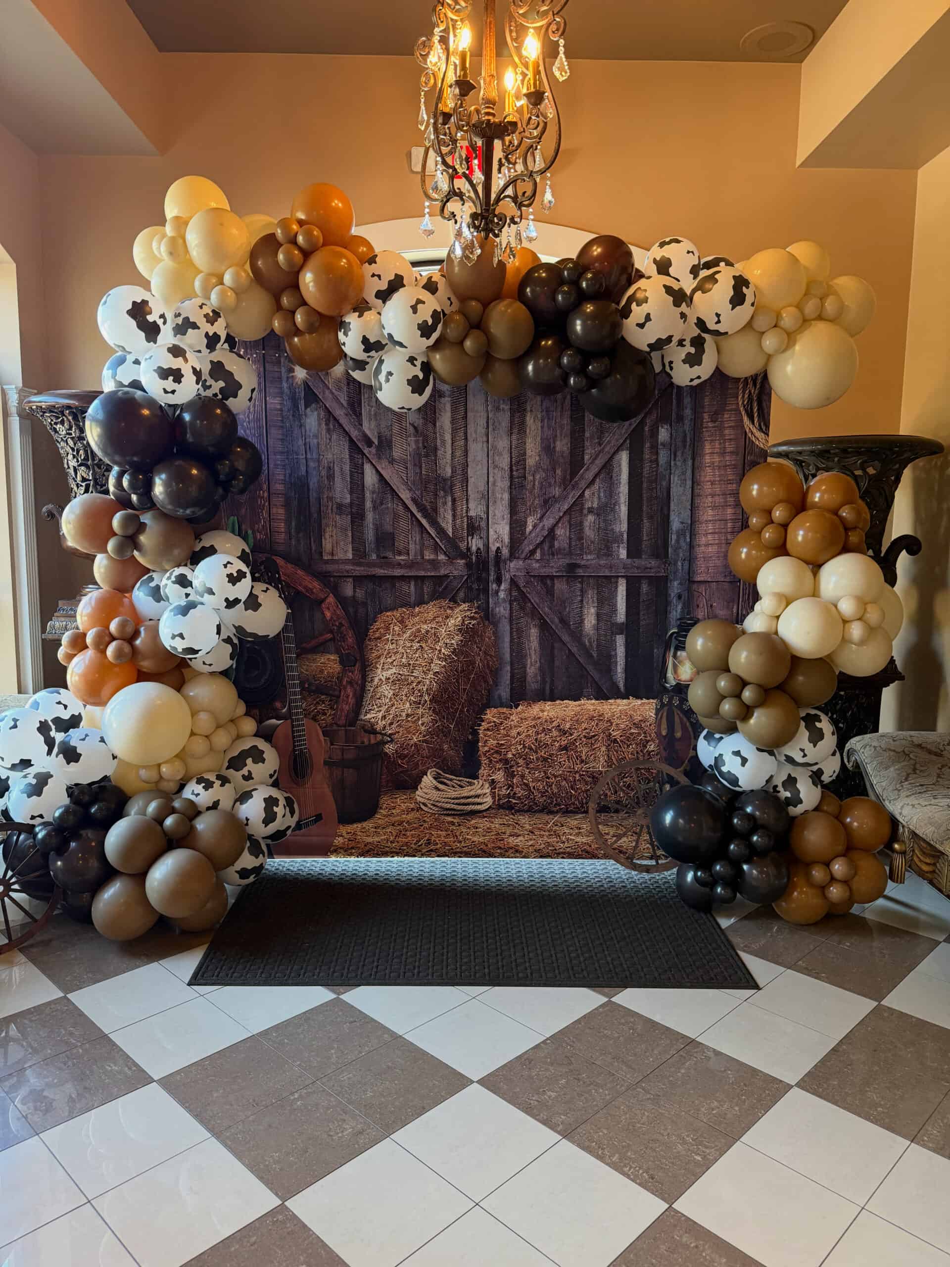 Alternative view of Create a Stunning Western Themed Balloon Backdrop for Your Event
