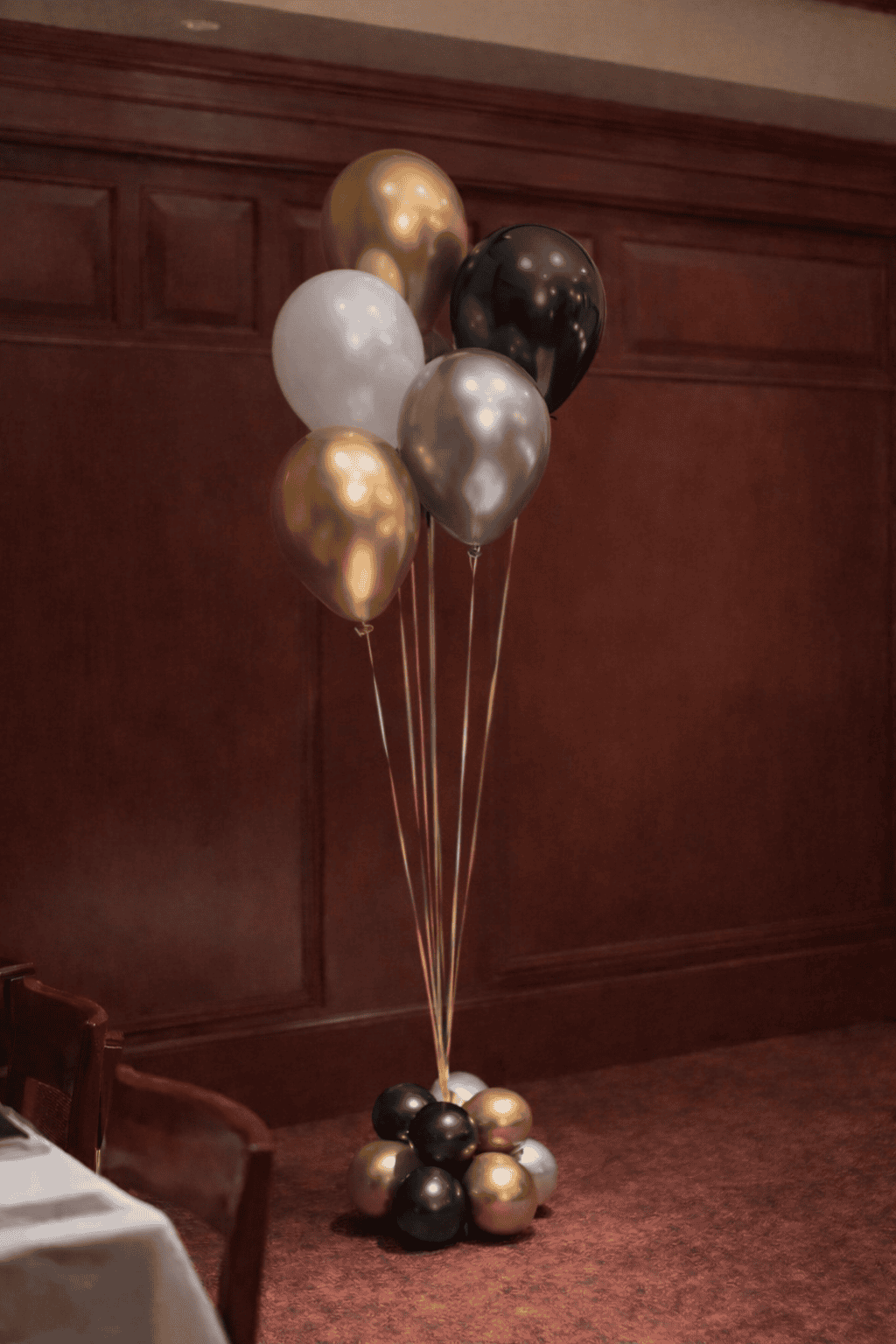 PREMIUM HELIUM BALLOON CENTERPIECE OF 5 BALLOONS IN RALEIGH NC