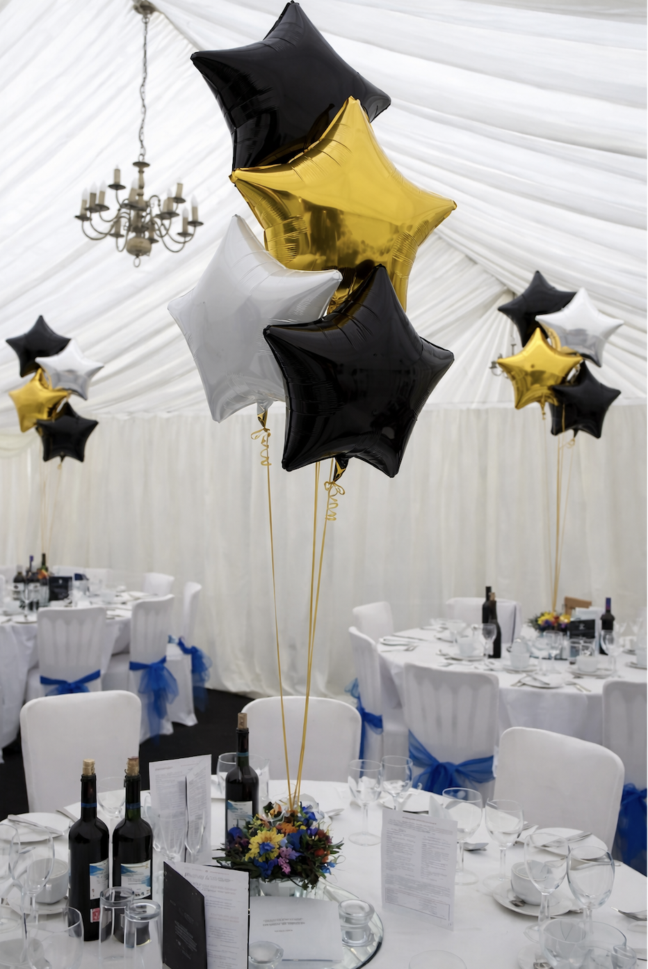 star balloon centerpiece of 4 balloons for delivery in Raleigh nc